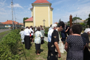 A Hortobágyra kitelepítettek emléknapján megemlékezés és koszorúzás a kopjafánál
