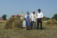 20120710_1722872926_dscf2315201
