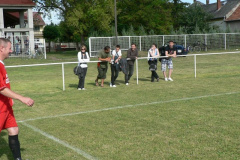 20110722_1271534373_p1080381201