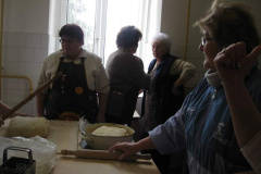 20120425_1048281784_falusi-disznovagas-2012-024201
