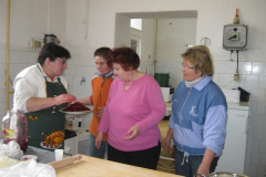 20120425_1883847826_falusi-disznovagas-2012-015