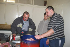 20120425_1921922505_falusi-disznovagas-2012-027