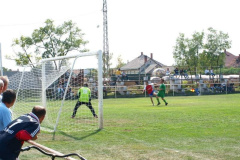 20090923_1613120021_aa127696