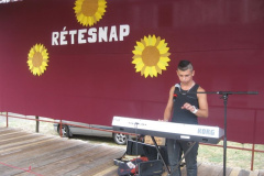 20111010_1400656378_retesnap-2011-290201